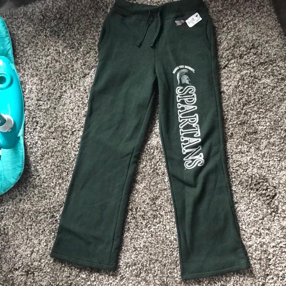NWOT Green Michigan State Sweatpants. Size Small